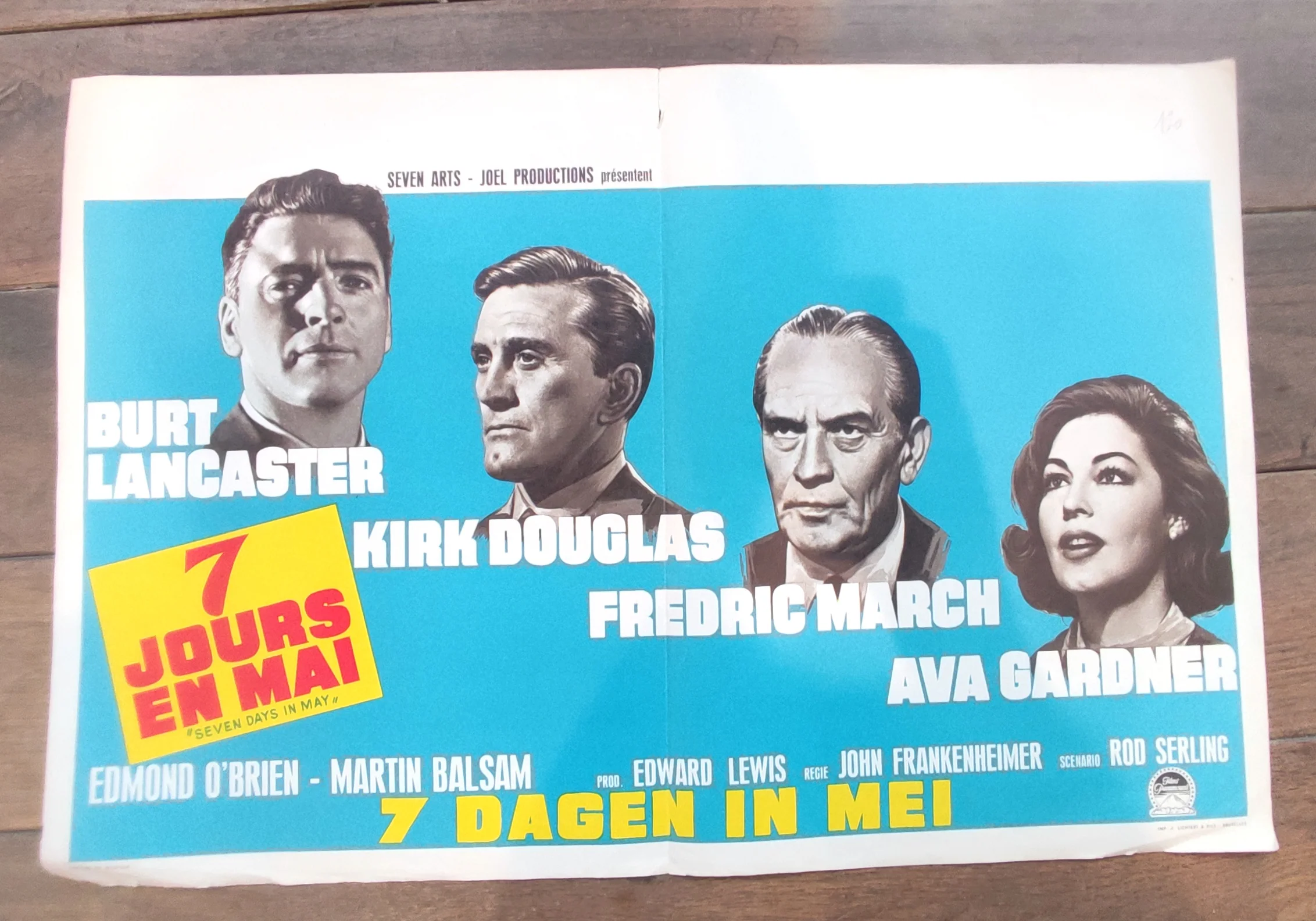 Affiche 7 Jours en mai