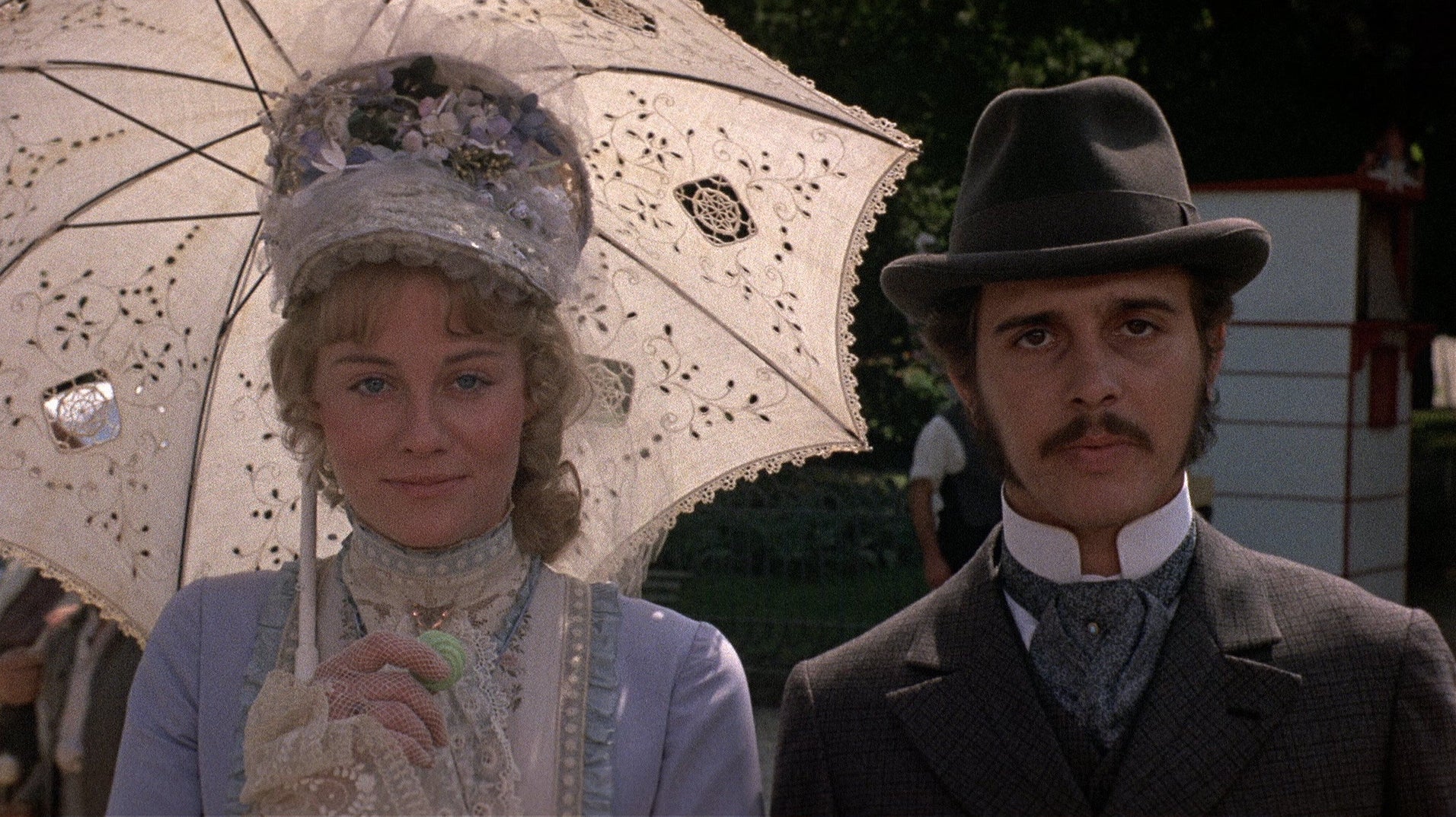 Daisy Miller - Édition Prestige Limitée Combo Blu-ray + DVD + Memorabilia - Image 3